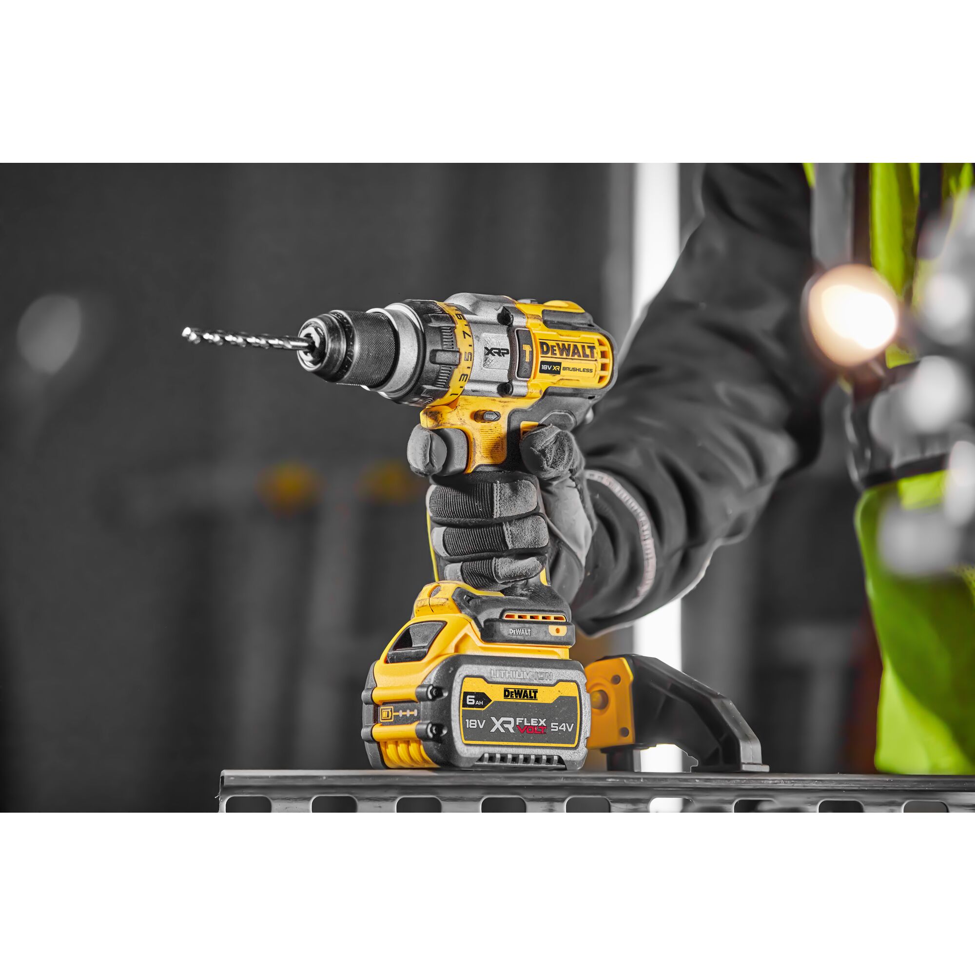 Дрель Шуруповерт Dewalt Dcd996p2 Qw Купить