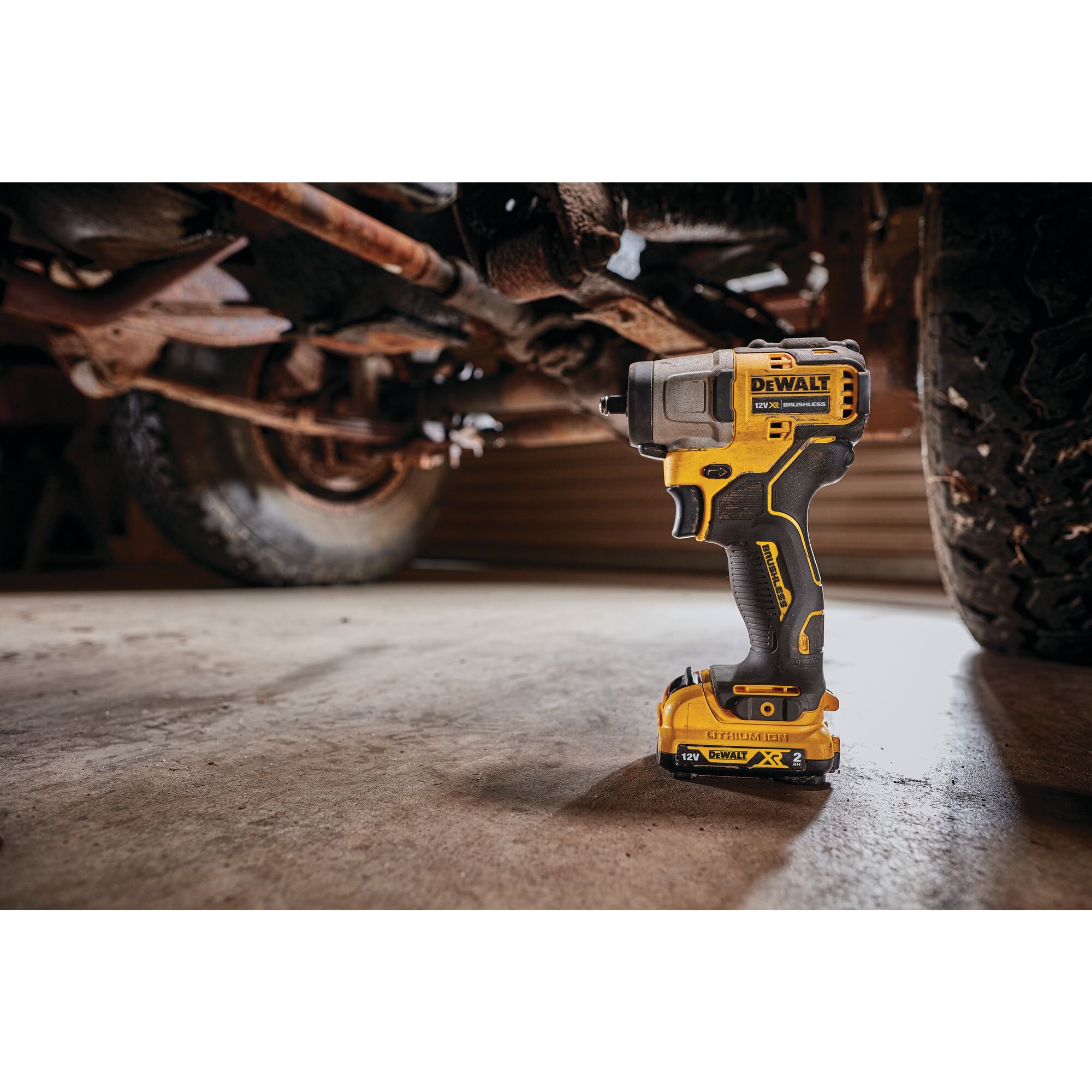 Dewalt sub deals compact impact