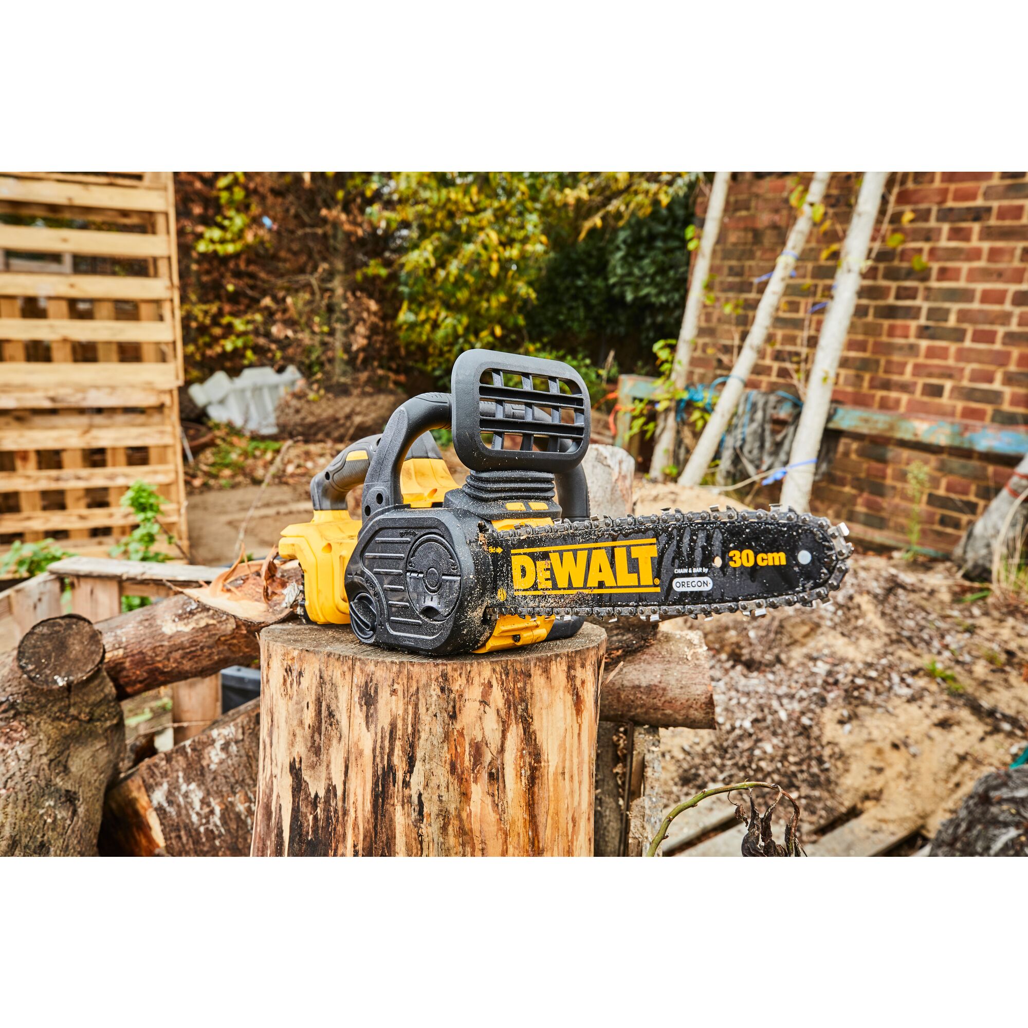 18V Compact Chainsaw DEWALT