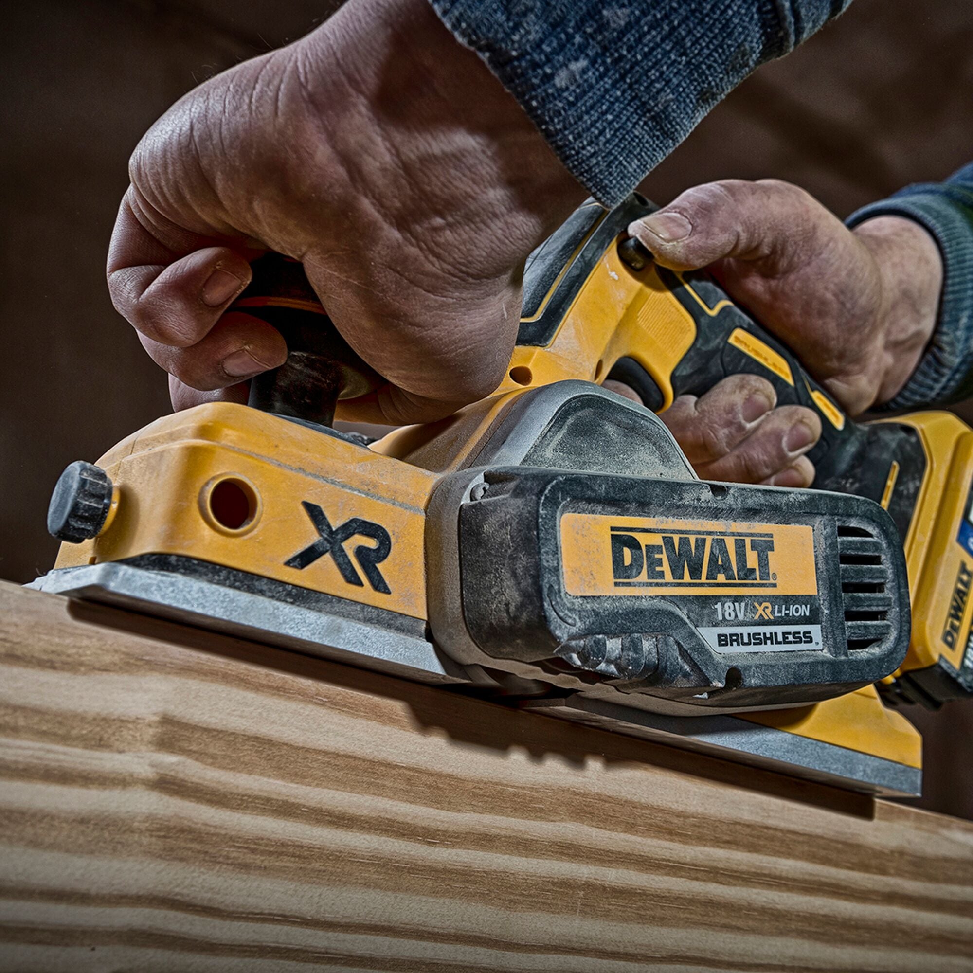 Dewalt 2025 xr planer