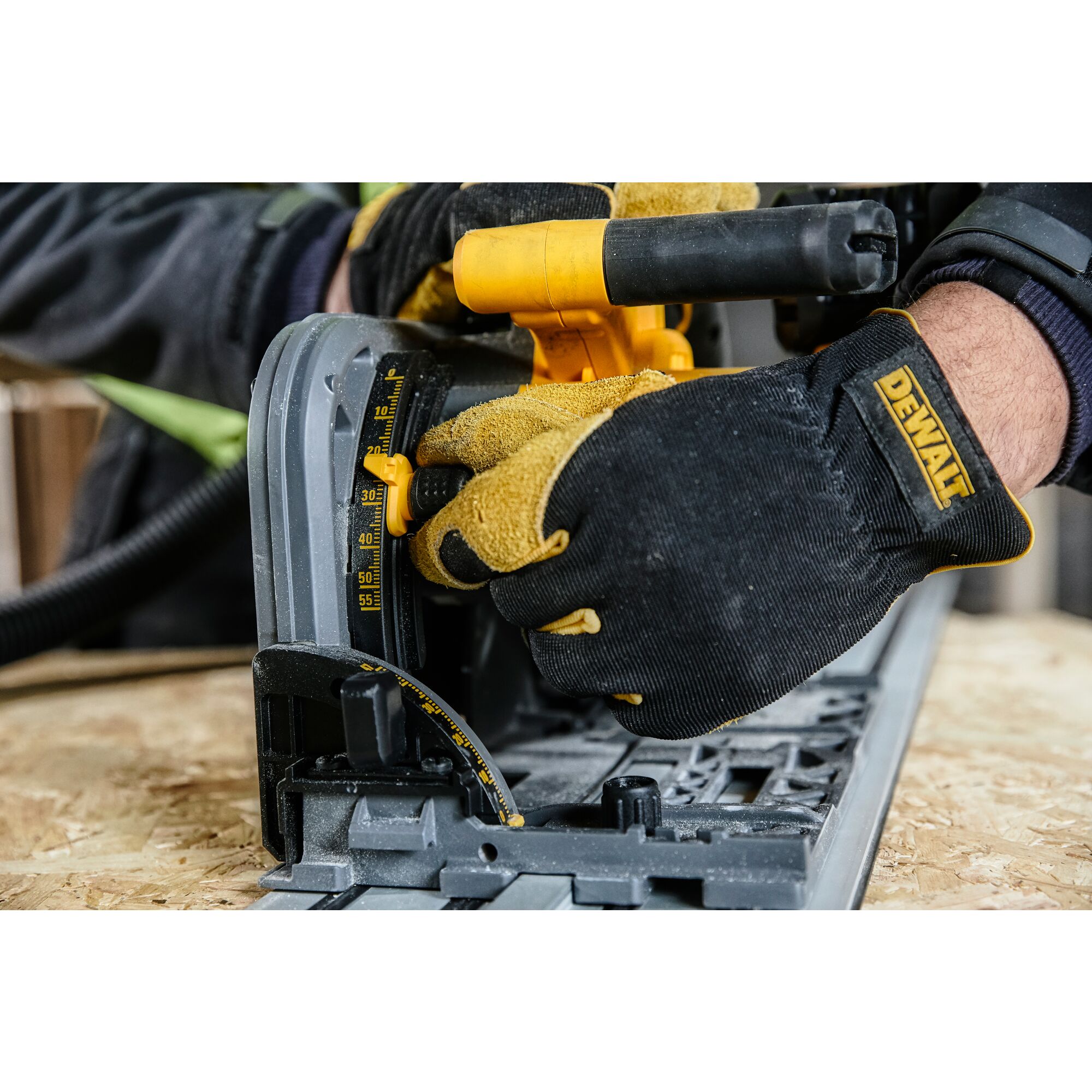 Dewalt 54v track deals saw