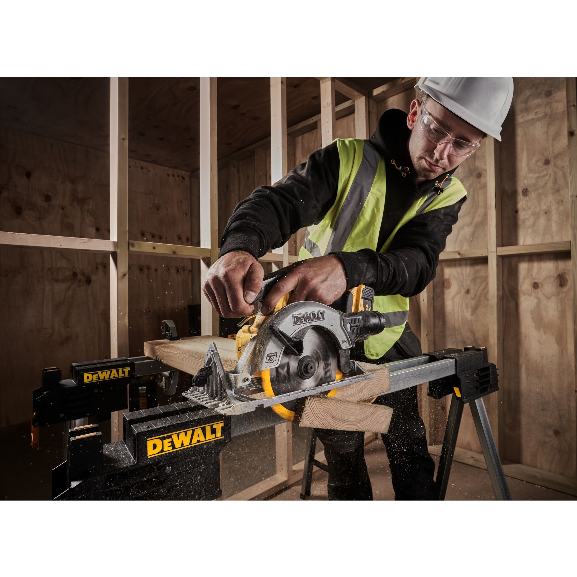 Dewalt circular saw 165mm new arrivals