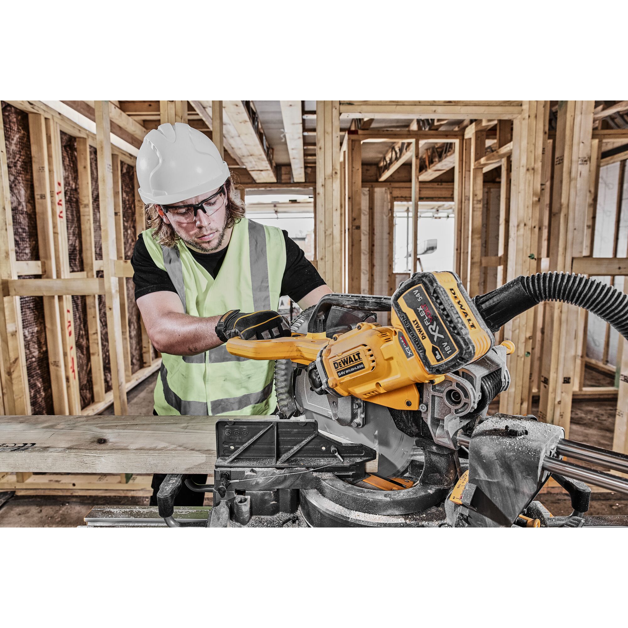 Dewalt 305mm mitre saw flexvolt new arrivals