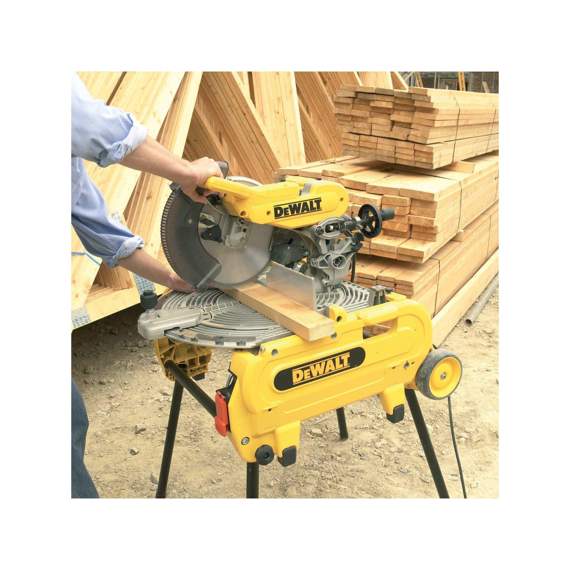 Dewalt 305mm deals mitre saw blade